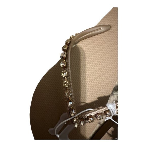 Shade & Shore Copper Flip Flop Sandals, Size 6 - Picture 3 of 5